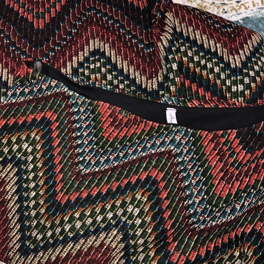 Auditions size large one shoulder chevron dress